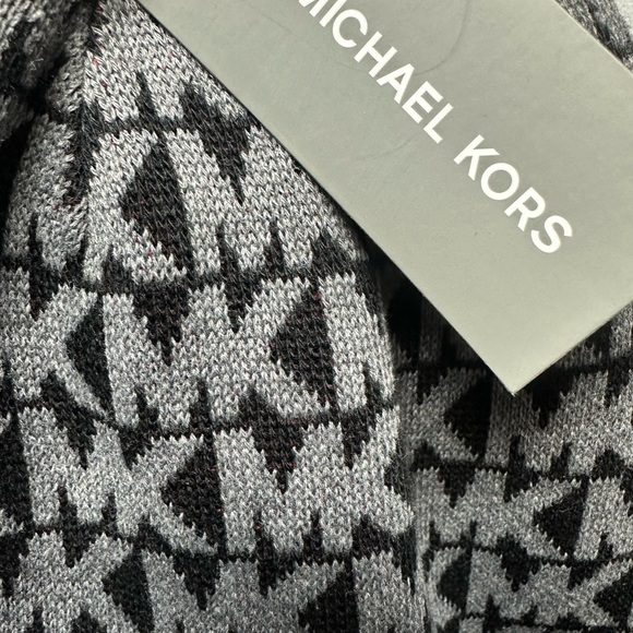 Michael Kors Black Sunglasses T-Shirt - Picture 6 of 10